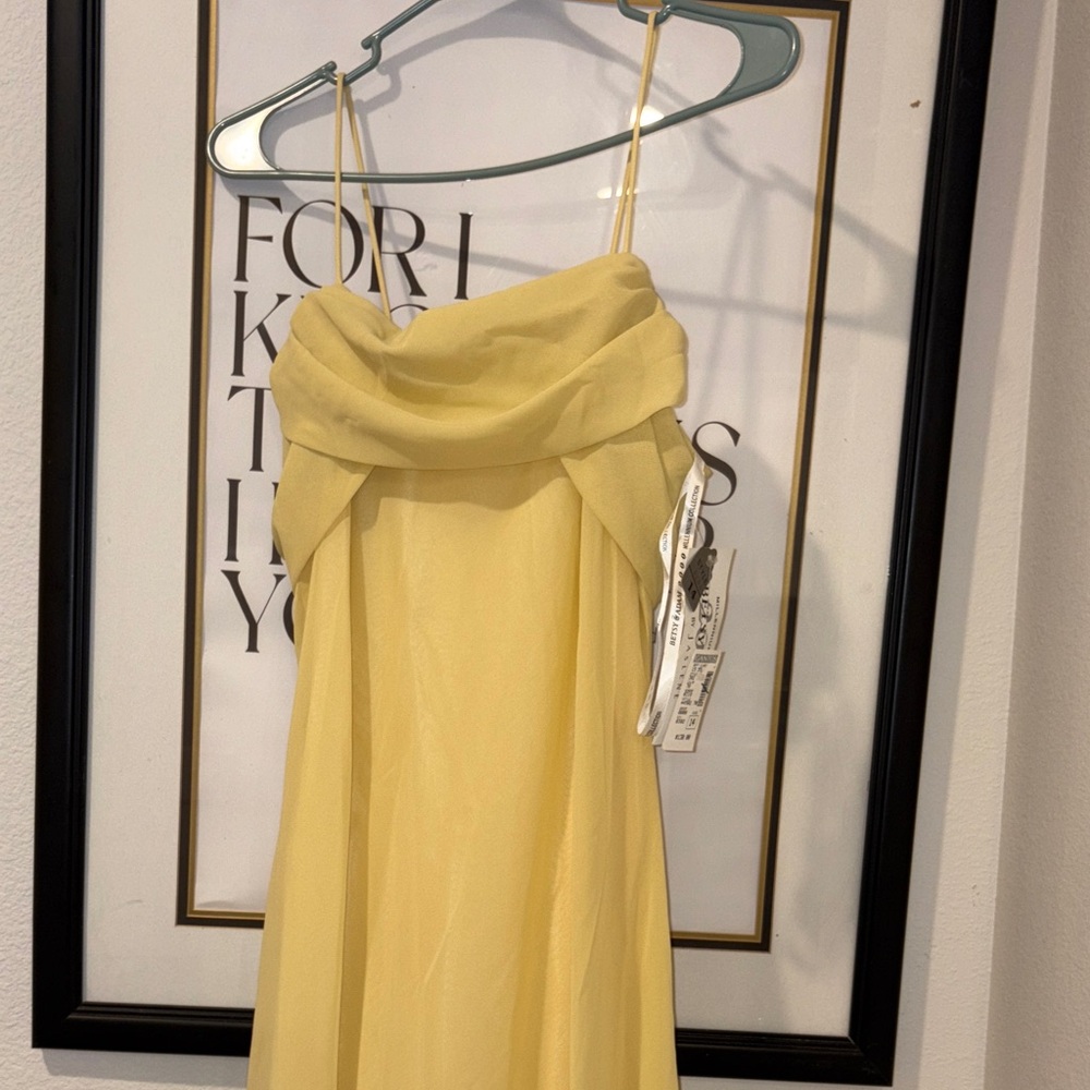 Chic Strapless Yellow Dress